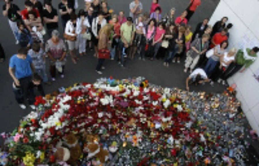 Продолжить трагедия. Казань трагедия в школе 2021. Трагедия в пермском университете. 2021. Теракт в перми в университете.