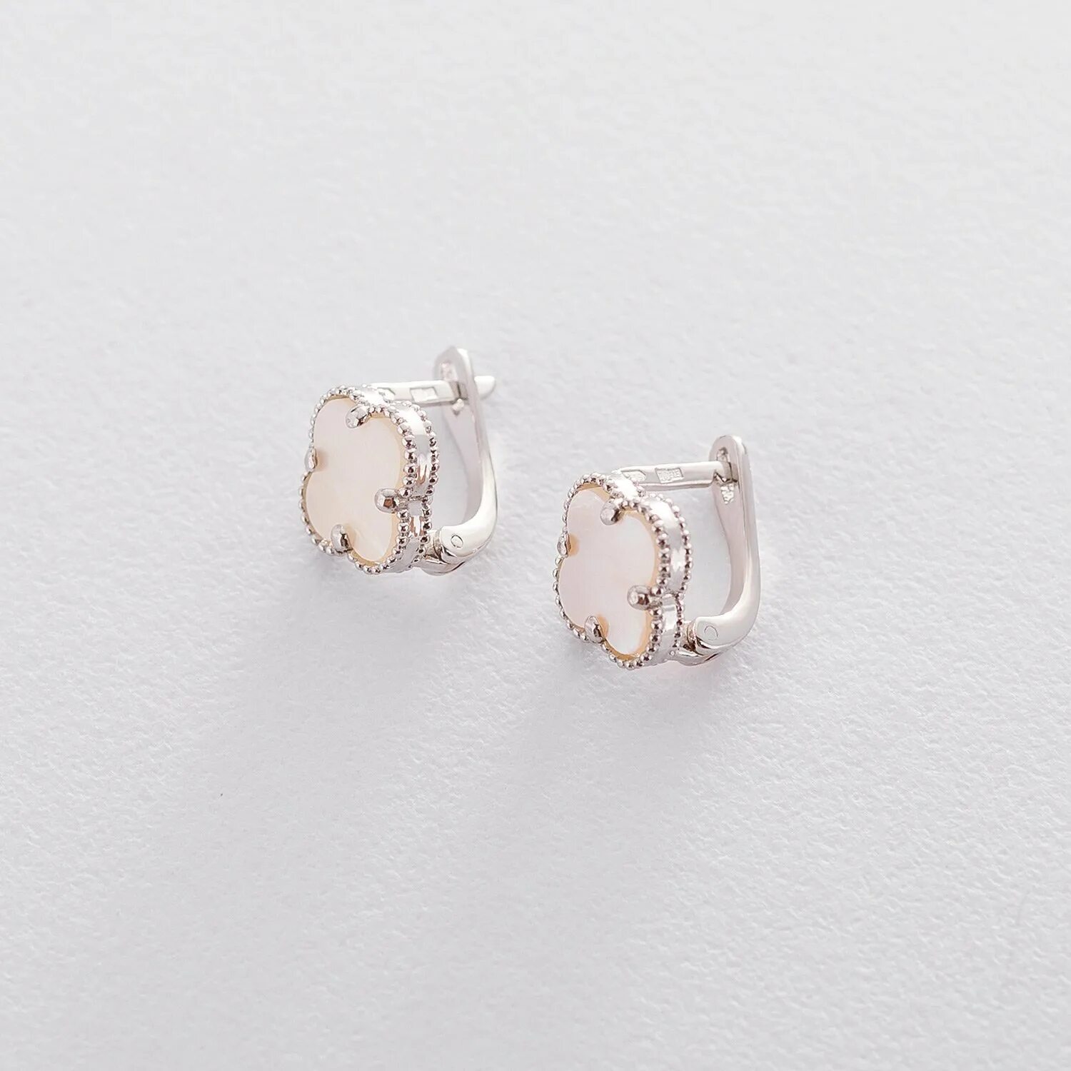 Серьги тоус клевер. Серьги клевер четырехлистный соколов. Sokolov серьги клевер. Серебряные серьги пусеты соколов. Sokolov серьги клевер.