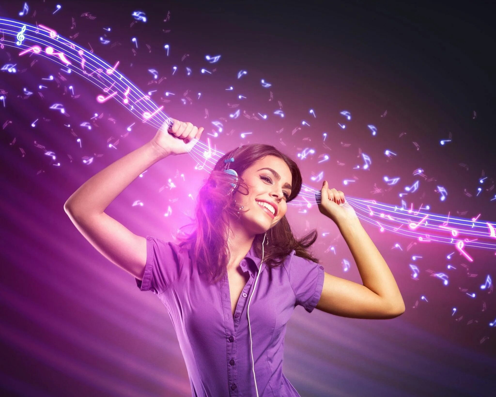 Дискотека слышу свой голос. Настоящий голос. Девушка зовет. Раскрытие голоса. Красивый голос.