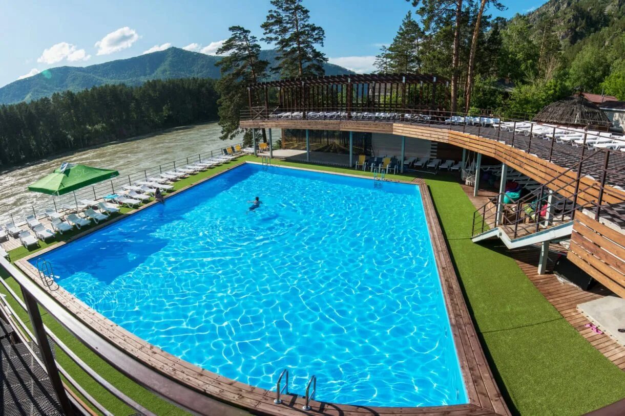 Алтай гостиницы с бассейном. Отель малина в манжерок. Юсуфхона чарвак. Спа комплекс алтай резорт. Алтай гостиницы с бассейном.