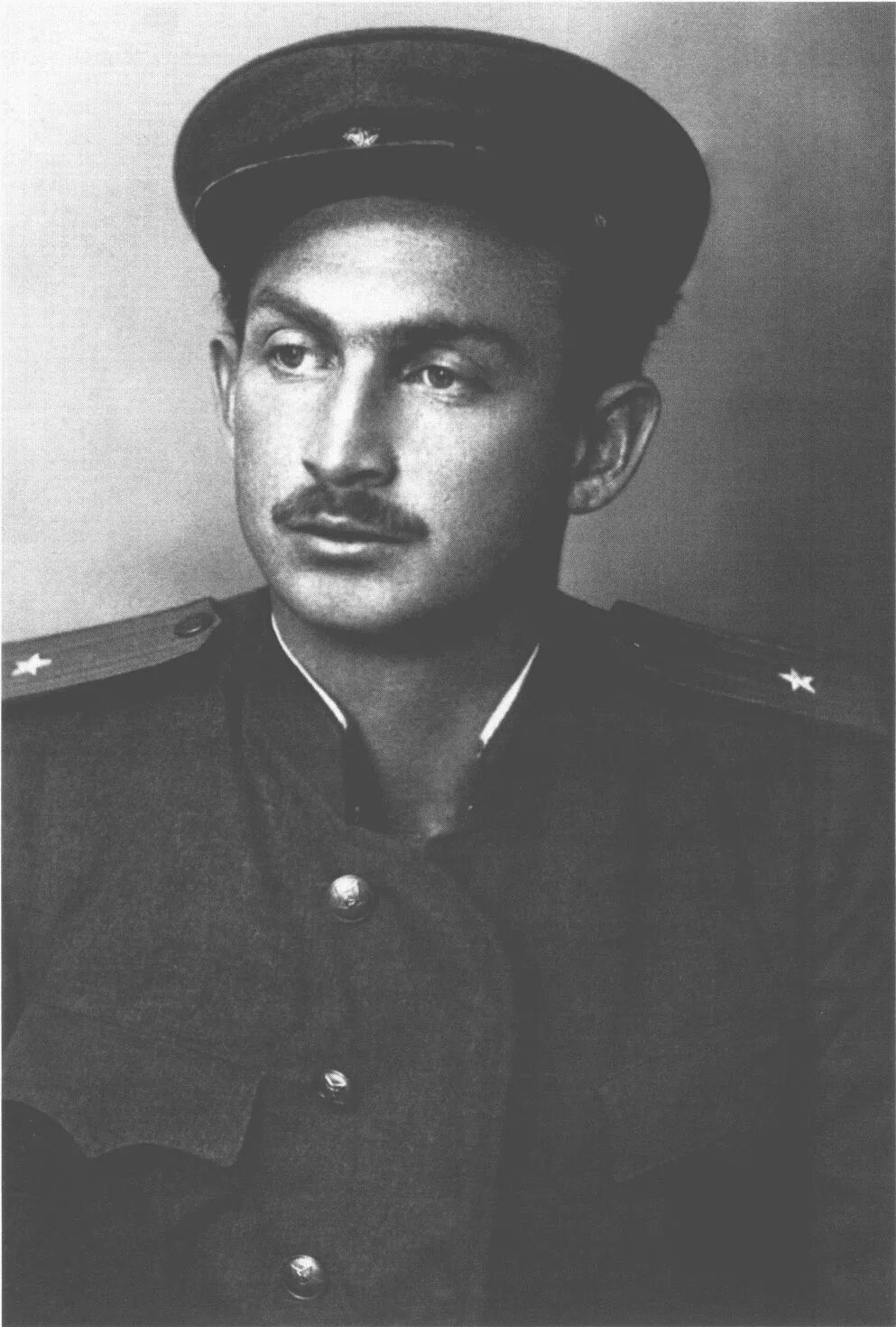 О борисе слуцком. Писатель. Слуцкий писатель. Слуцкий поэт фронтовик. О борисе слуцком.