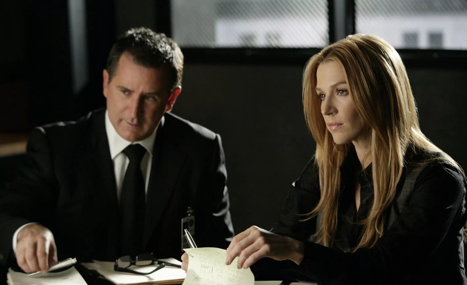 Anthony LAPAGLIA Poppy Montgomery. Без сле