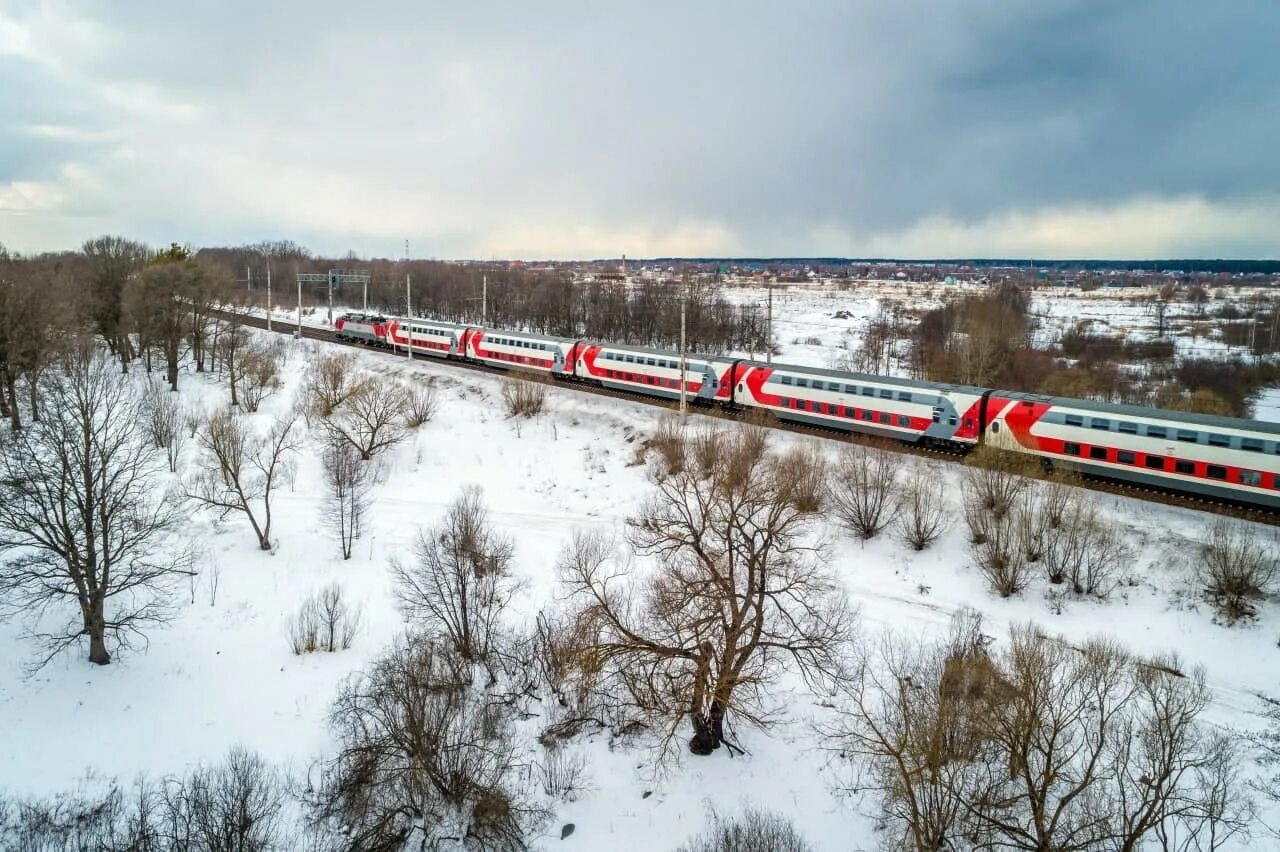 Железные дороги ульяновск. Куйбышевская железная дорога Ульяновск. РЖД Марий Эл. Поезд Марий Эл. РЖД Ульяновск двухэтажный поезд.