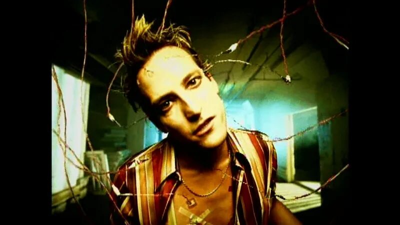 Like me trip. Группа the Crystal method. MTV клипы. Filter trip like i do. The Crystal method Scott Kirkland.