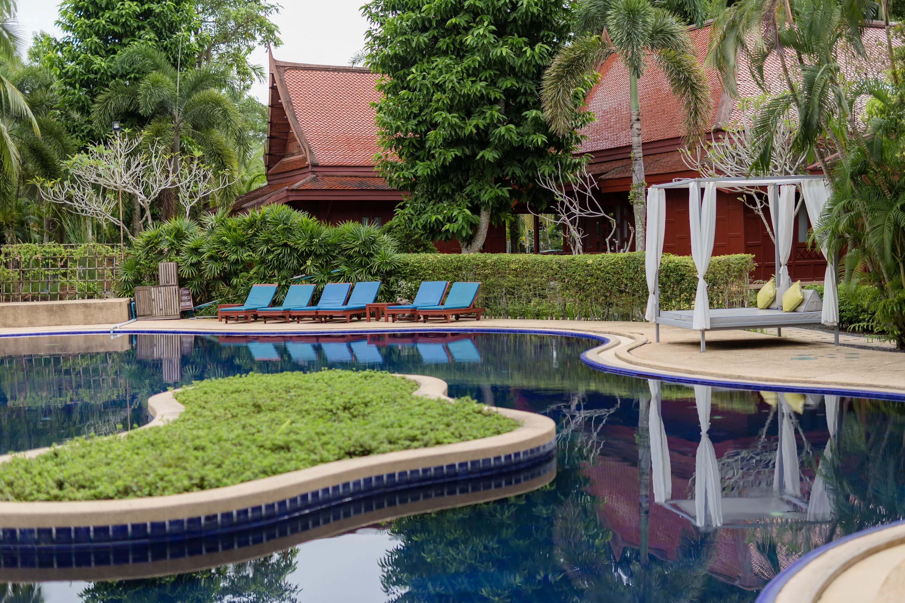 Ma doo bua пхукет. At panta пхукет. at panta phuket 4. ma doo bua hotel 4*. кафе ma doo bua пхукет.