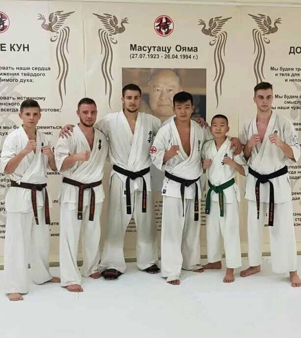 гидрострой сахалин тренажерный зал. самурай южно сахалинск. фитнес клуб самурай ульяновск. самурай южно сахалинск. самурай в городе.