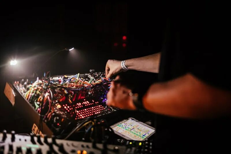 Музыкальное сопровождение праздников. Музыкальное оборудование. Музыкальная аппаратура. Диджей на ваше мероприятие. Sound event.