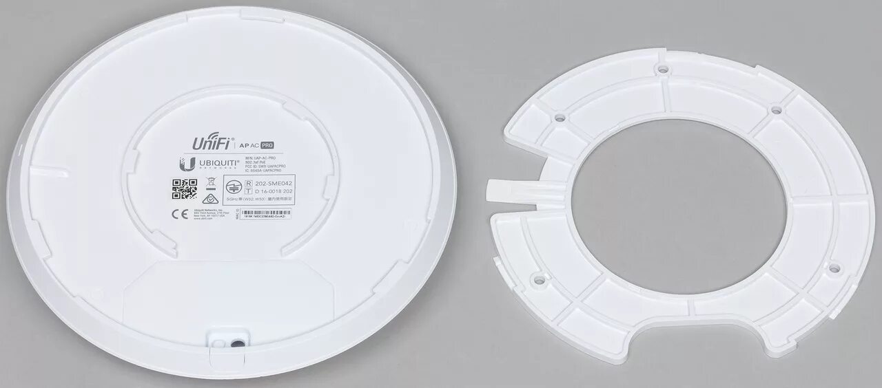 Access ac ac. Unifi крепление. ubiquiti unifi 7 pro access point.