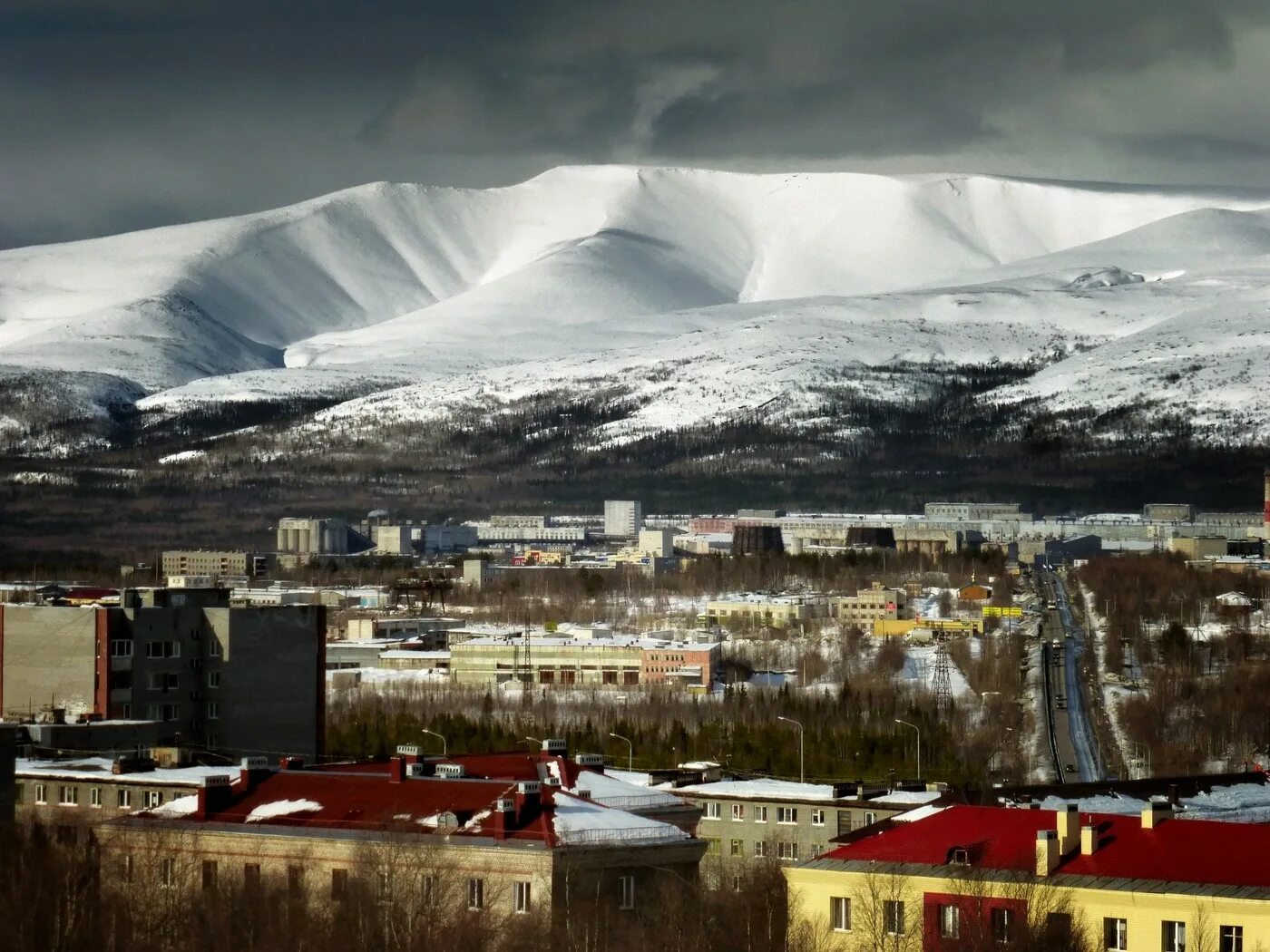 Сфр мурманская область. Кировск, Апатиты. Кольский полуостров. Кольский полуостров город Кировск. Апатиты город. Апатиты Мурманская.