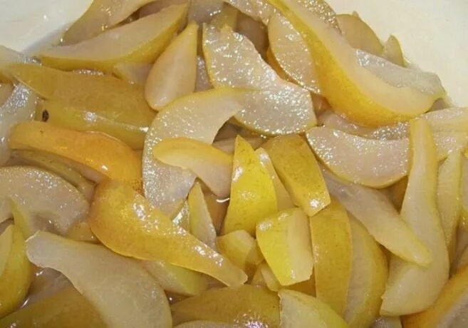 Рецепт цукатов из груш на зиму. Цукаты из груш.