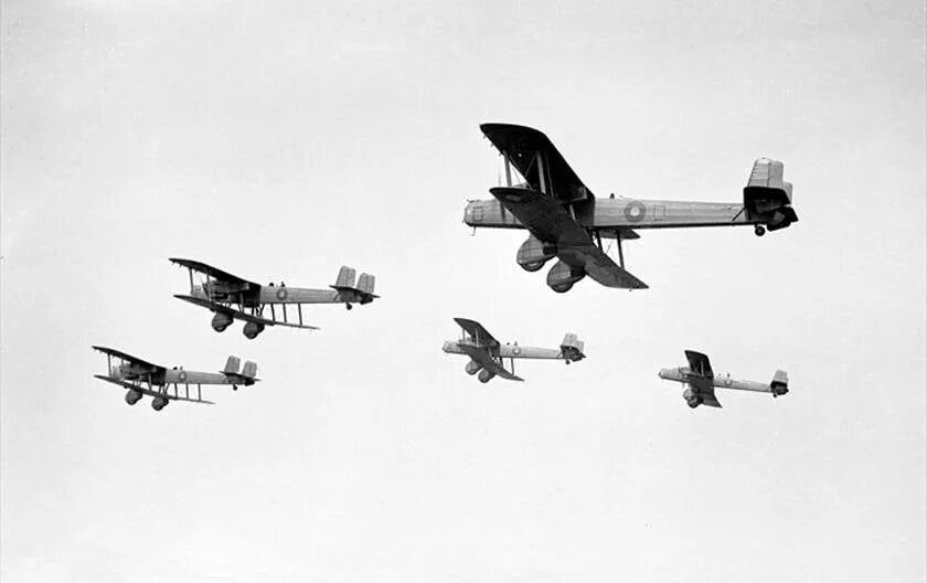 H page. Handley page h.p.50 heyford. тяжёлый бомбардировщик-биплан handley page h.p.50 «heyford». хендли пейдж 50.