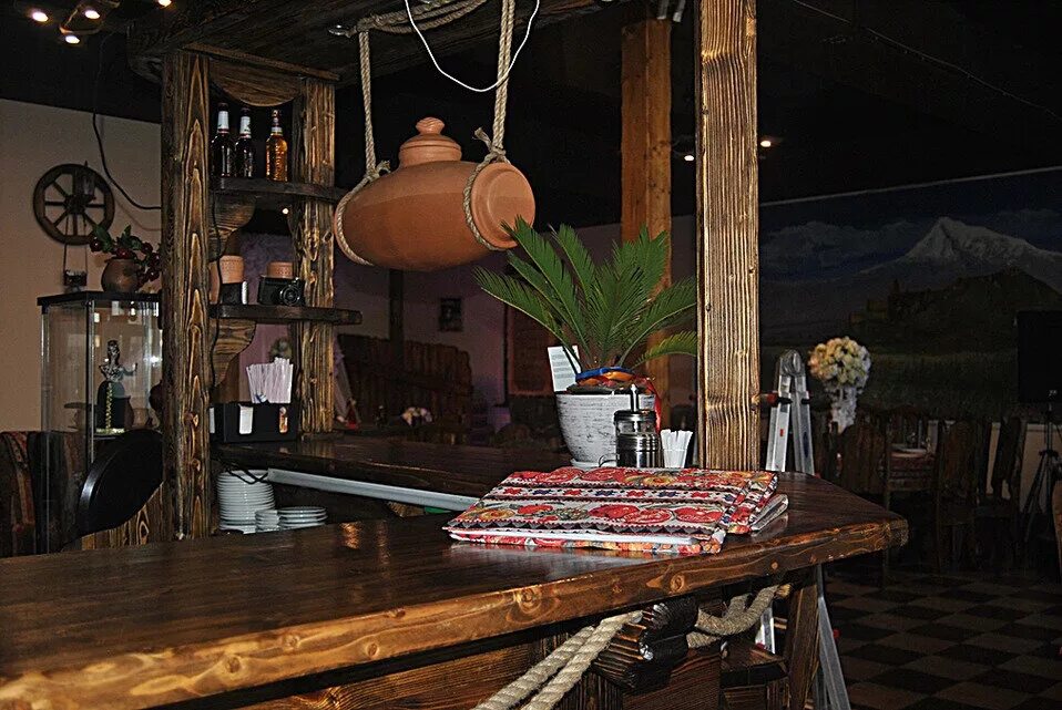 ресторан эривань. армянский дом. кафе армянский дом в саларьево. ресторан армянский дом. 1.