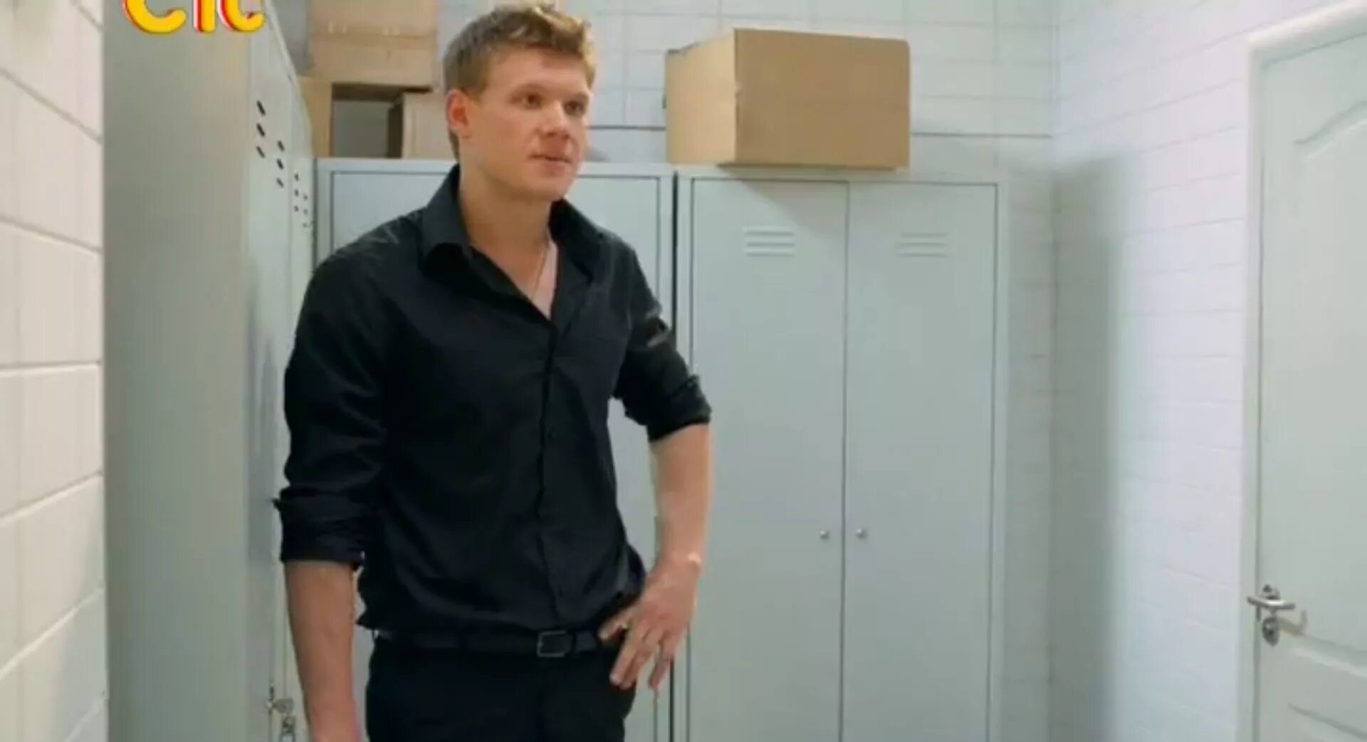 рост кости из кухни. хориняк виктор бармен костя. рост кости из кухни. хориняк виктор актер. хориняк виктор актер.