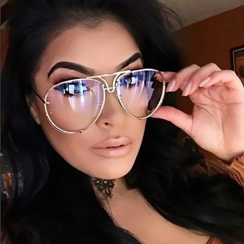 Прозрачные очки женские. Прозрачные очки женские. Очки прозрачные. Прозрачные очки для зрения. Очки для зрения женские модные.
