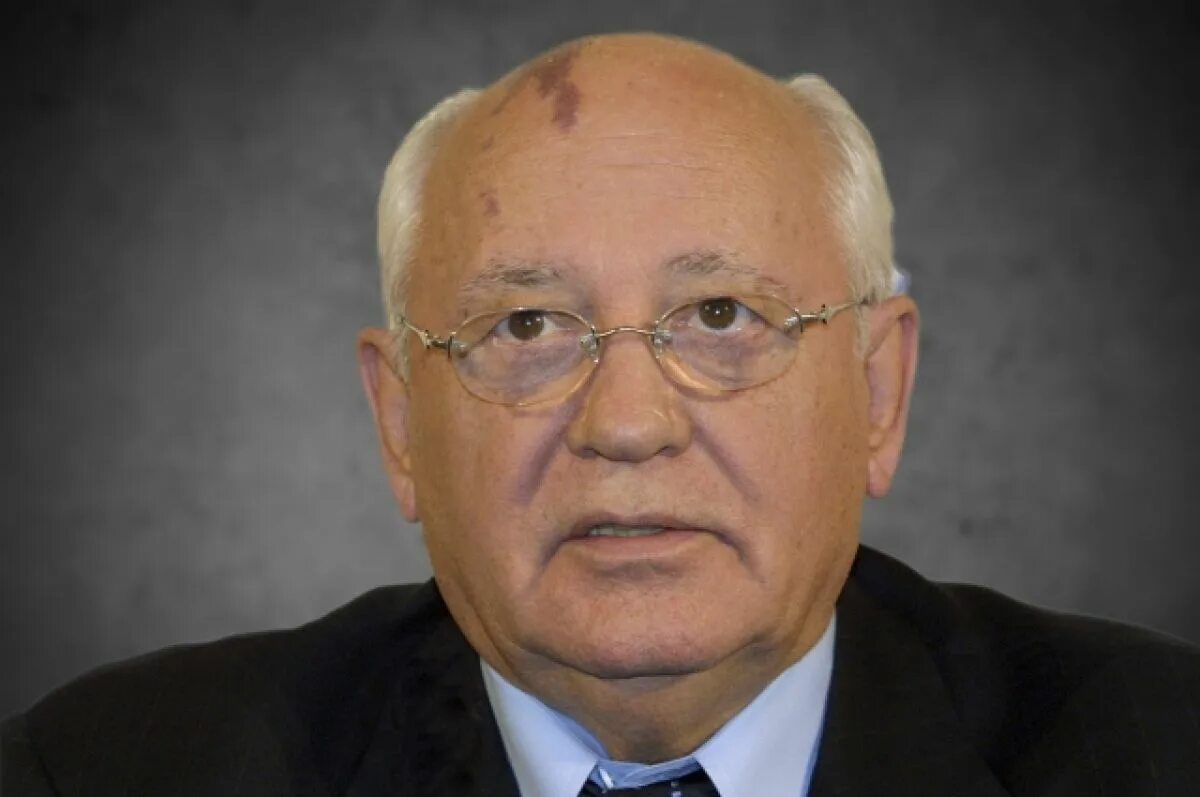 Сколько михаилу горбачеву