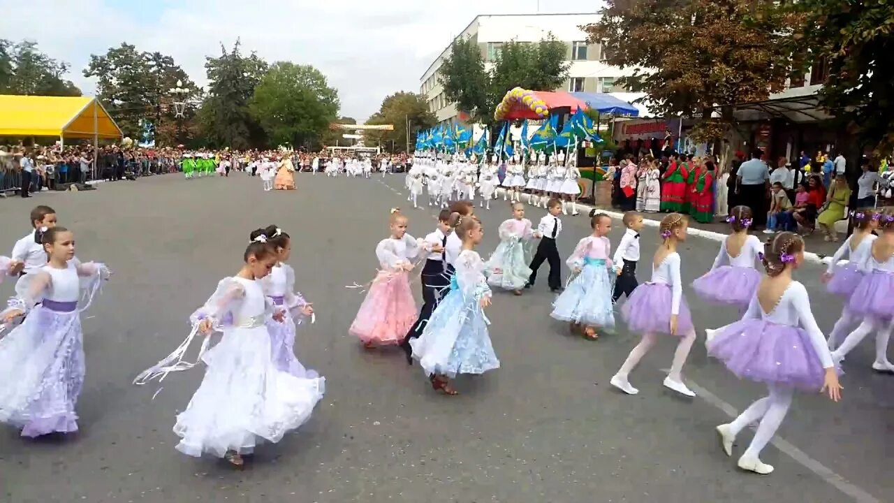 День города г, Прохладный КБР. День города Прохладный. Городской округ Прохладный. Город Прохладный красивые места. Прогноз погоды на 10 дней в прохладном