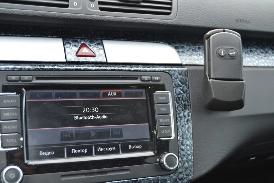 Как подключить блютуз на пассате Erstkontakt VW RNS 510 Media mit DVD, MP3 und Bluetooth A2DP YouTube