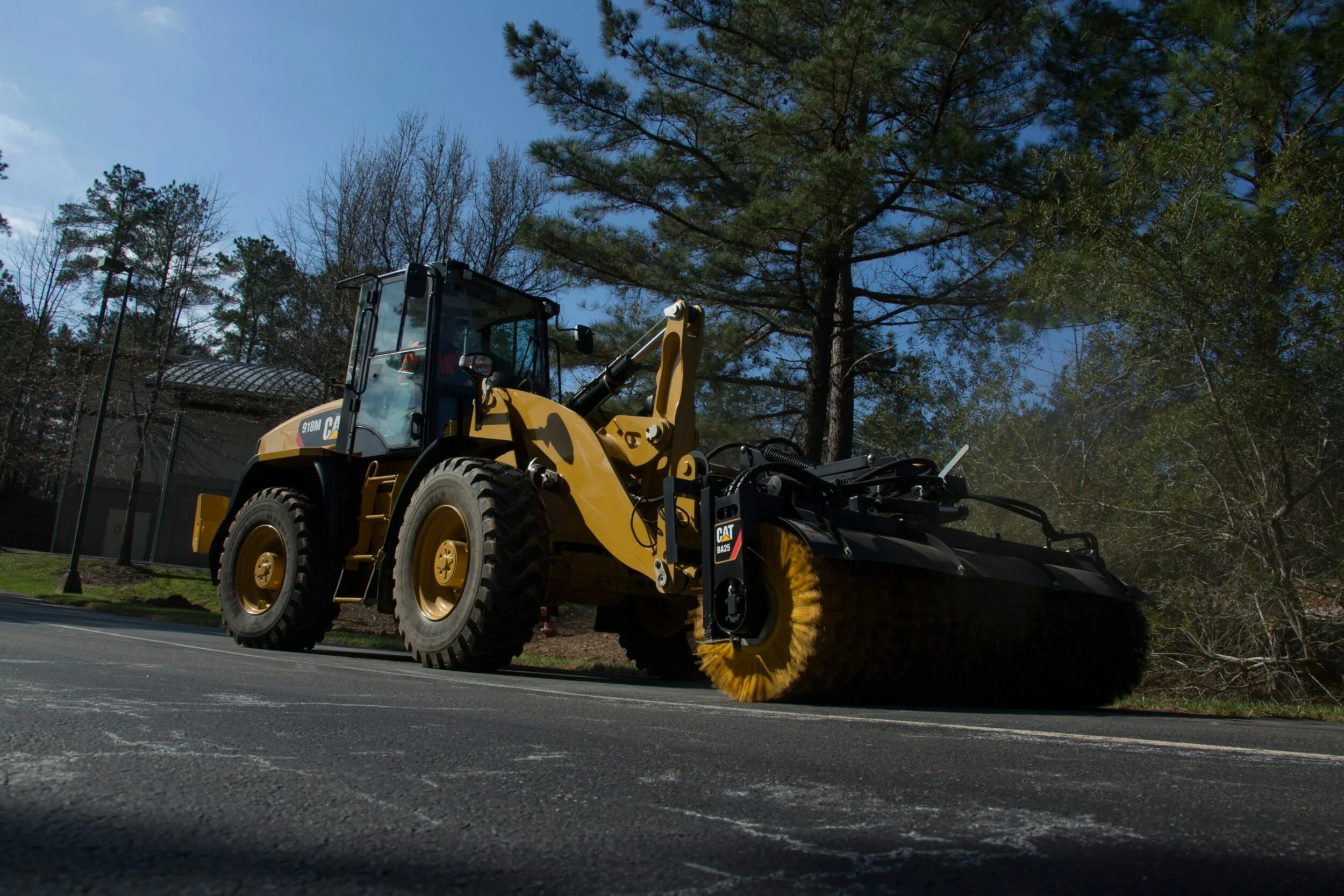 Купить погрузчик cat. Caterpillar 930h. Caterpillar 908. Cat918. Caterpillar 908 h.