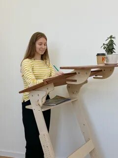 Жить в столе