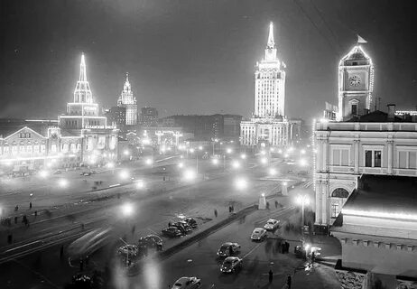 Старая москва ночью