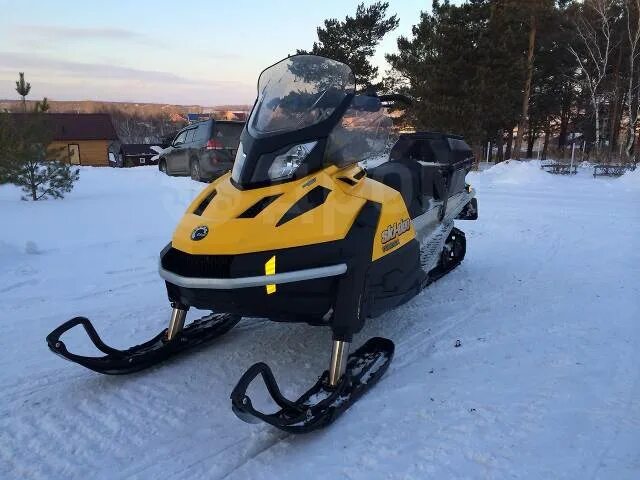 Брп снегоходы брп 550 купить. Ski Doo Tundra 550. Снегоход BRP Tundra lt 550. Снегоход Tundra lt 550f. Ski Doo Tundra 2011.