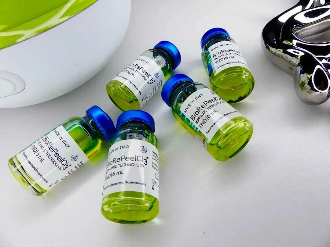 Пилинг биорепил для лица эффект. Biorepeelcl3 пилинг. всесезонный пилинг biorepeelcl3. двухфазный пилинг biorepeel. препарат biorepeelcl3 италия.