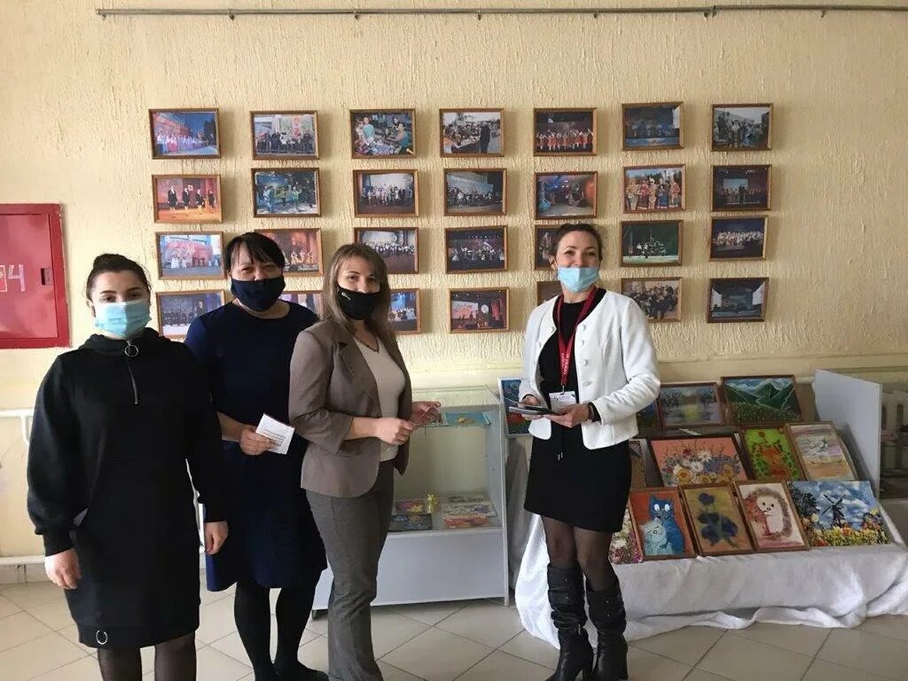 Новобессергеневская школа фото. Мфц ростовская область неклиновский. Новости покровское неклиновский. Мфц ростовская область неклиновский. Новости покровское неклиновский.