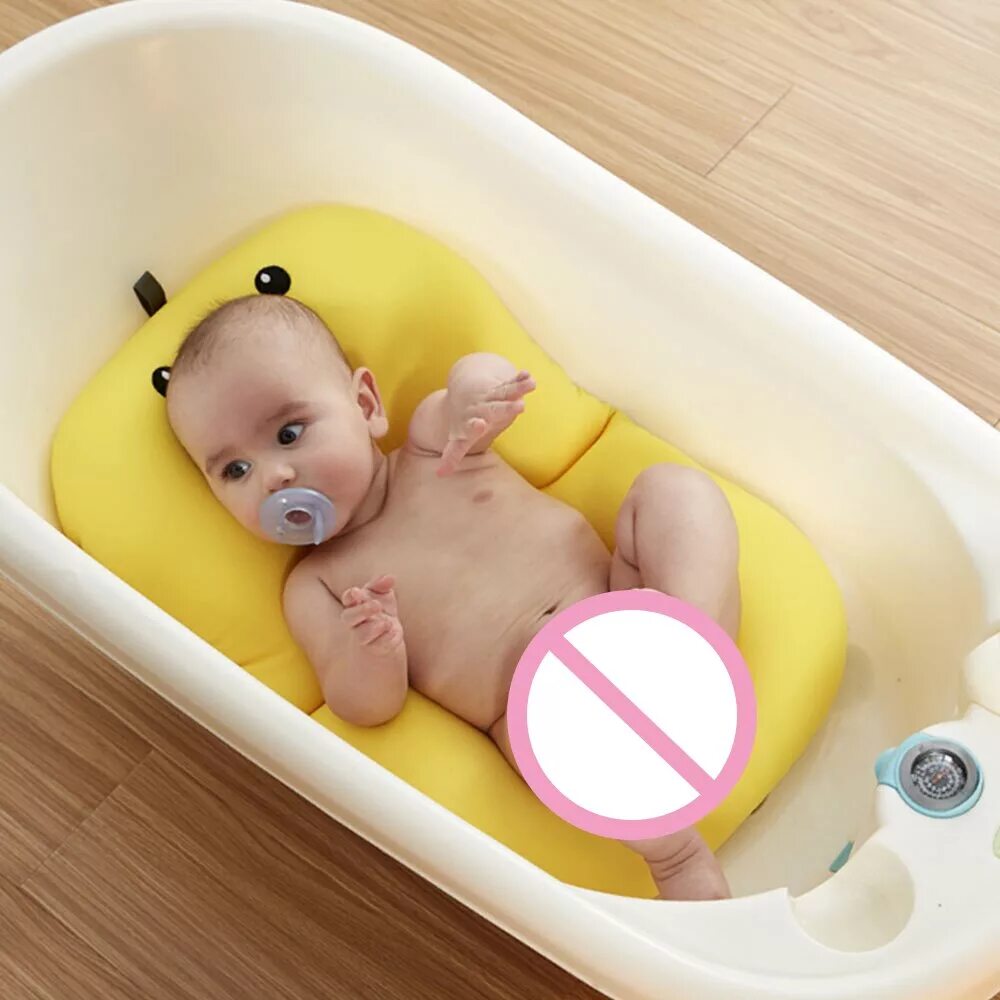Ванна для купания новорожденных. Для купания малышей приспособления. Приспособления для купания новорожденных в ванночке. Коврик для купания новорожденных в ванной. Для купания 0