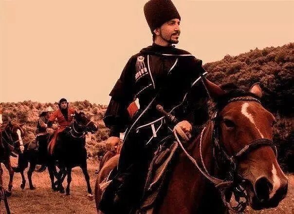 Алибек евгажуков уи нэ