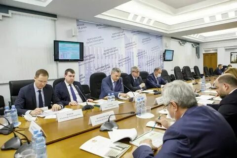 Комитет по финансовой и налоговой