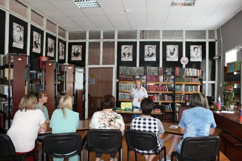 житель библиотеки. интерактивные площадки в библиотеке названия. белинского. г. житель библиотеки.