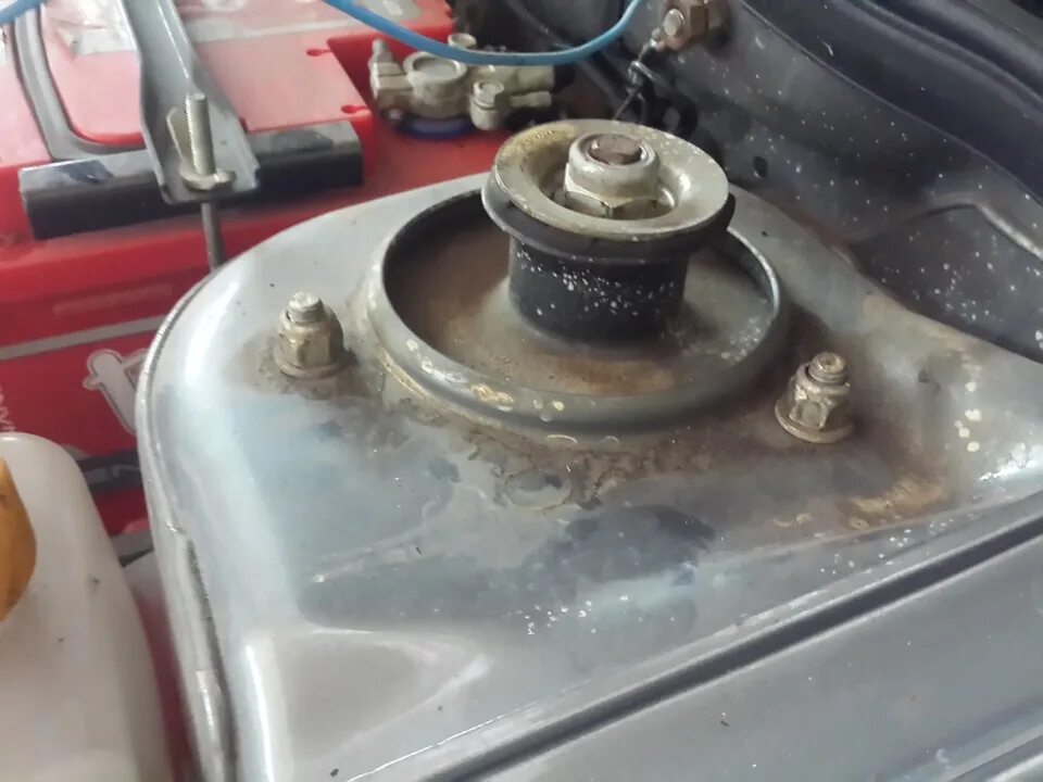 Опорник лада калина. Опорник лада калина. Опорники ss20 на приору. Опорники калина. Опорный подшипник калина 2.