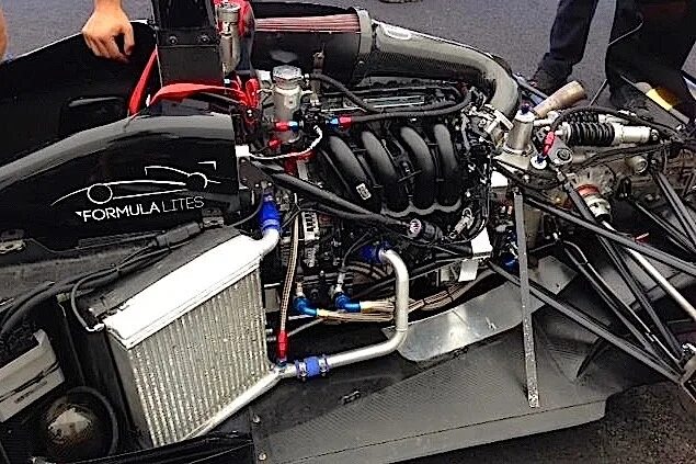 Двигателя формула автомобиля. Formula 3 Honda engine. Мотор Хонда для формулы 1. Honda r24 двигатель. Двигателя Formula 3.