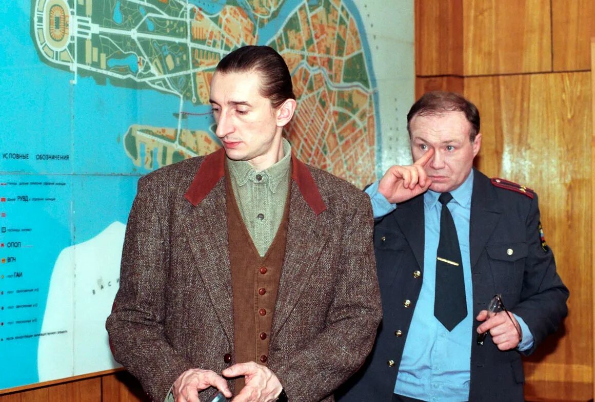 Сколько лет улице разбитых фонарей. Сколько лет улице разбитых фонарей