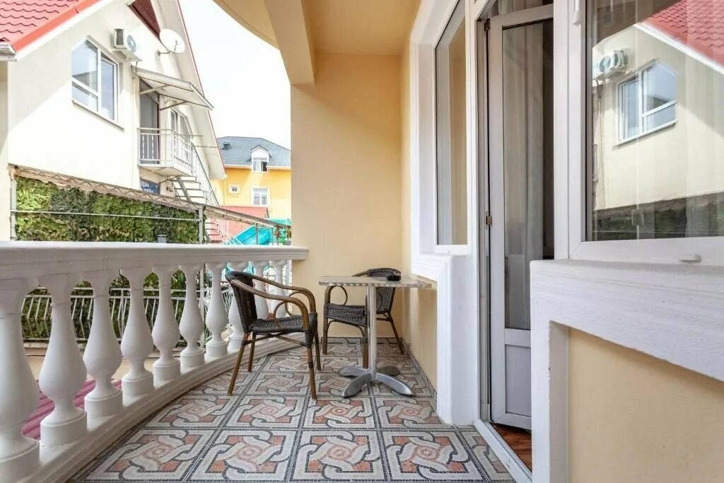 просвещения, 113 б. адлер курортный городок 2021. гостевой дом у черного моря адлер. адлер жилье у моря 2021дом отель. свердлова д.