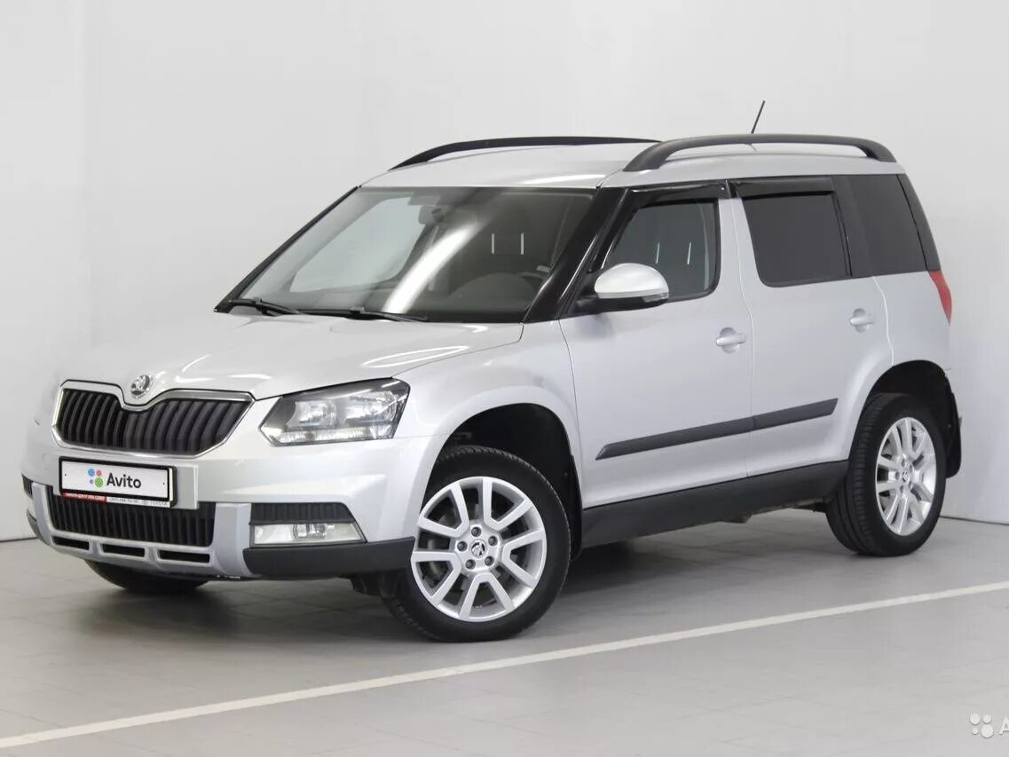 Шкода йети купить нижний. Skoda Yeti 2022. Skoda Yeti i Рестайлинг. Шкода етти рестайл 1.8. Шкода Йети Рестайлинг 2014.