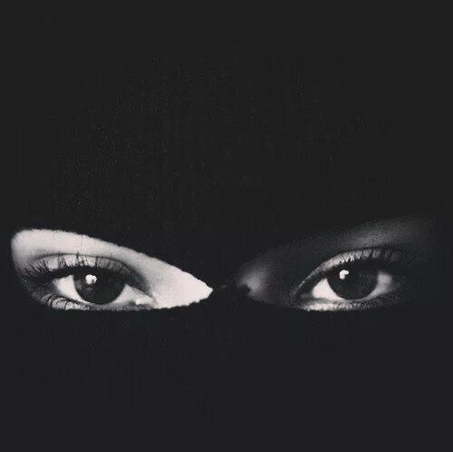 В наш век не понимают простоты кругом гордыня наглость и понты. Неси добро. Цитаты о человечности и доброте. Люди не помнят добра. Цитаты про людей которые не ценят добро.