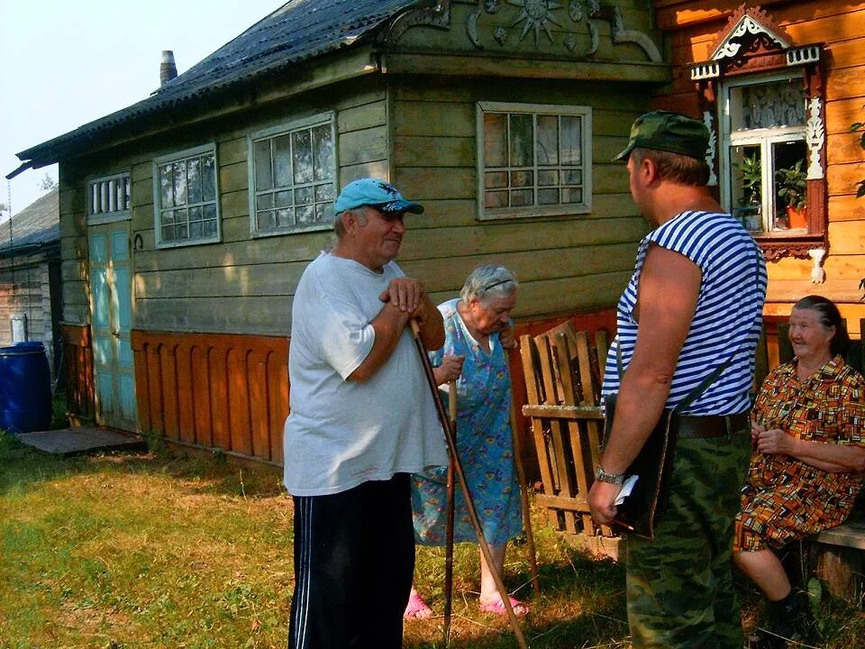 Поцелуево. Деревня поцелуево. жители х.фоминки применко. фотографии деревни поцелуево. егорьевский р-н дер поцелуево д 34.