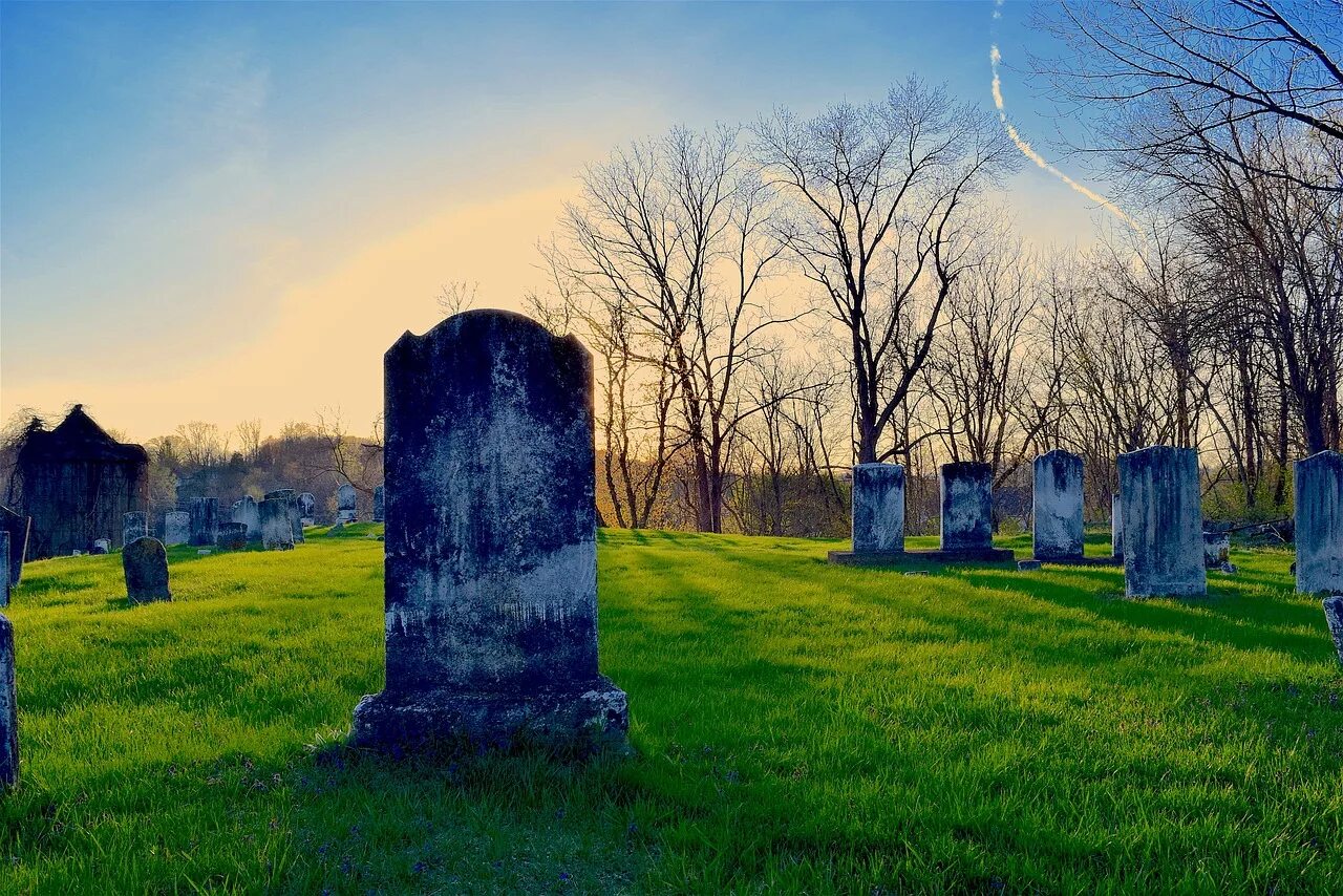 Meet you at graveyard