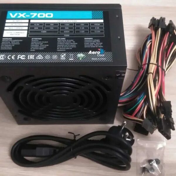 Блок питания aerocool 700w. Aerocool 700w vx-700 plus. Vx 700. Блок питания aerocool vx-700w. Блок питания aerocool 700.