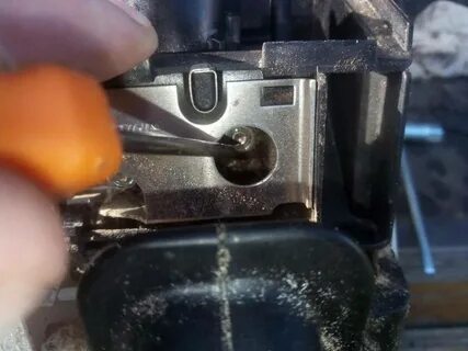 Бензопила не развивает обороты