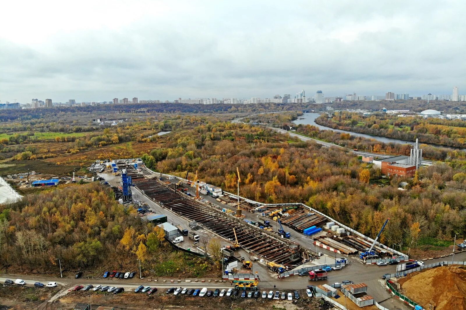 Станция мневники бкл. Нижние мневники москва. Станция карамышевская. Карамышевская станция метро. Жк остров москва, ул.