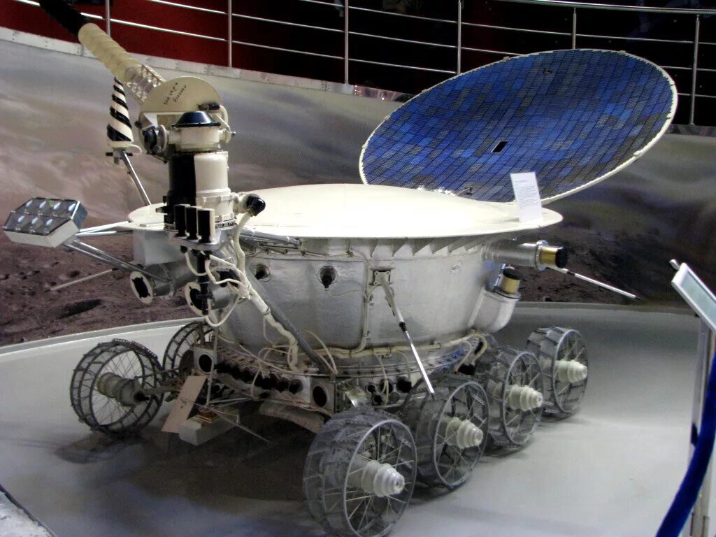 Советские исследования луны