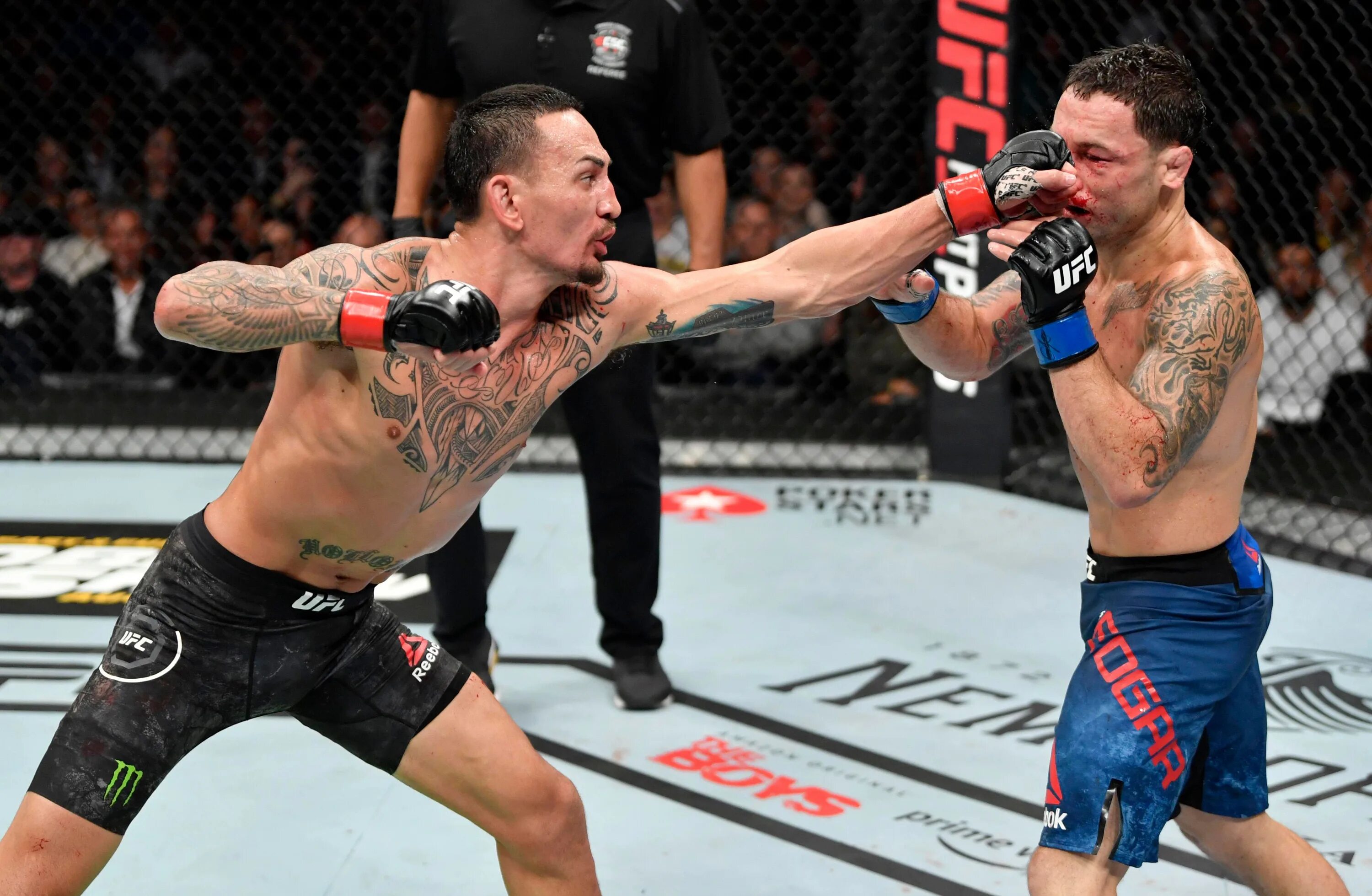 Ufc 28. Ufc 28. Mma фон. Крылов юфс. Дастин порье конор макгрегор бой 2021.