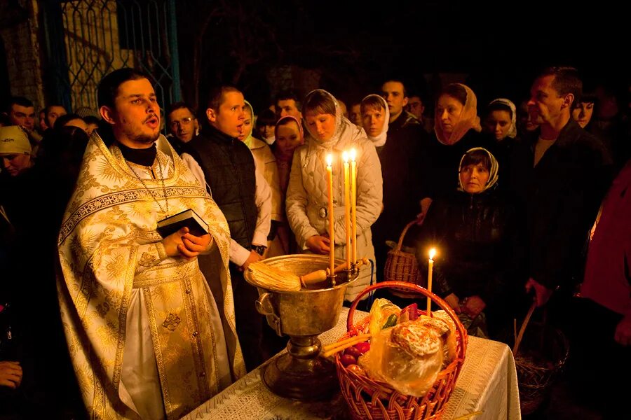 Зеваю в церкви