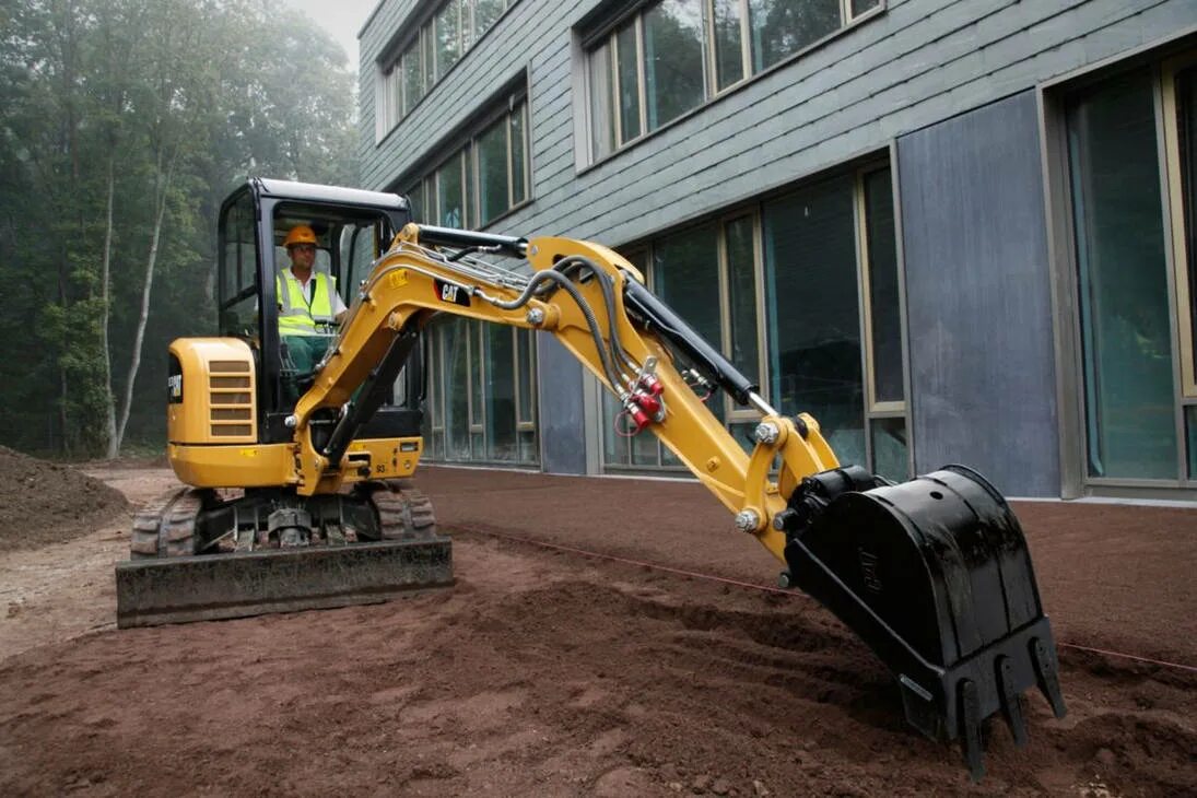 Траншейный мини экскаватор катерпиллер. Yb 351- yanmar. Крышка тормоза bomag bw-120 fc-3. Экскаватор jcb 8018. Jcb 8018 cts.