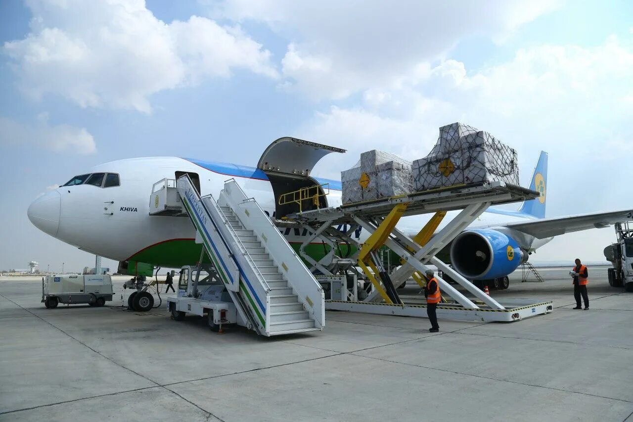 Грузовые авиаперевозки Uzbekistan Airways. Перевозчик Узбекистан АИРВАЙС. Авиадоставка в Узбекистан. Импорт Узбекистана. Mintrans uz