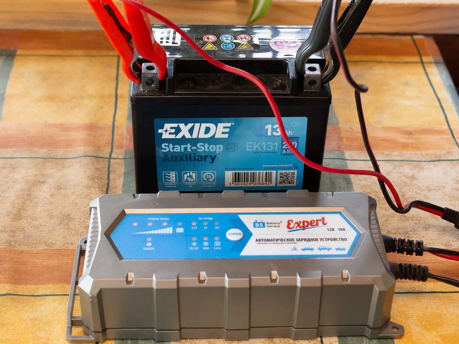 Как правильно заряжать гелевый аккумулятор. Ek131 exide. ek131 аккумулятор. правильная зарядка автомобильного аккумулятора. exide зарядка аккумулятора.