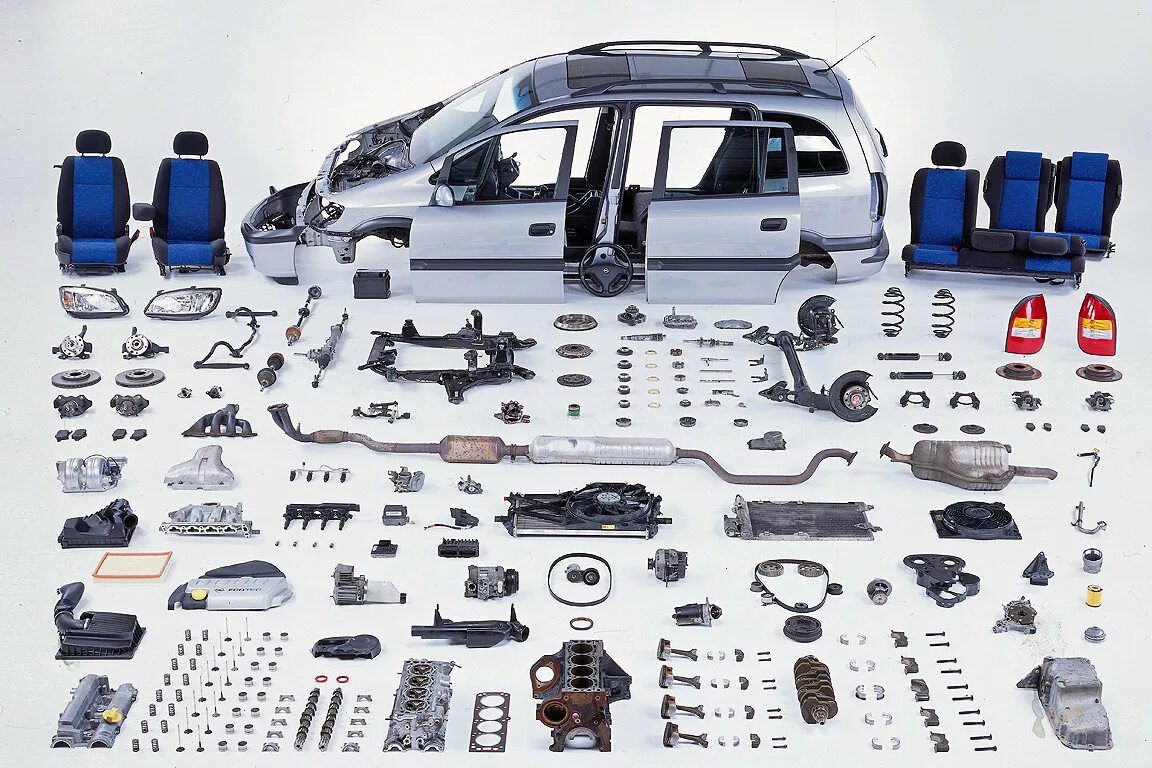Картинка разбор. Детали автомобиля. Запчасти машины. Автомобиль разобранный на запчасти. Запчасти Рено.
