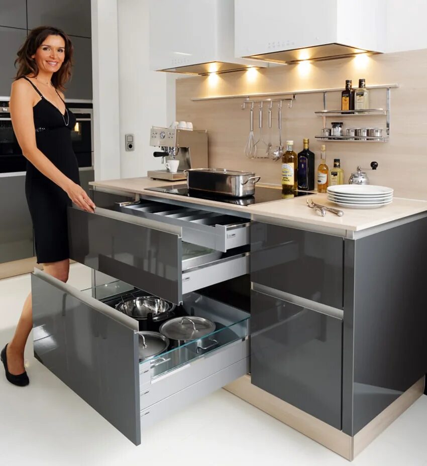 красивые и функциональные кухни. функциональная кухня. функциональный кухонный гарнитур. функциональные кухни дизайн. системы хранения для кухни.